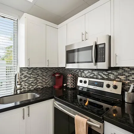South Beach Two Bedroom Apartment Miami Beach Exterior photo